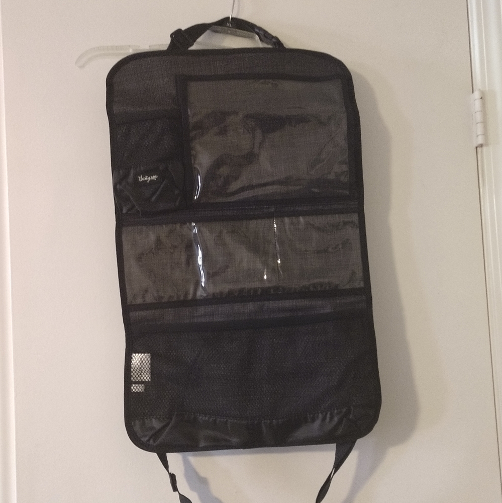Thirty One Hang Up Activity Organizer